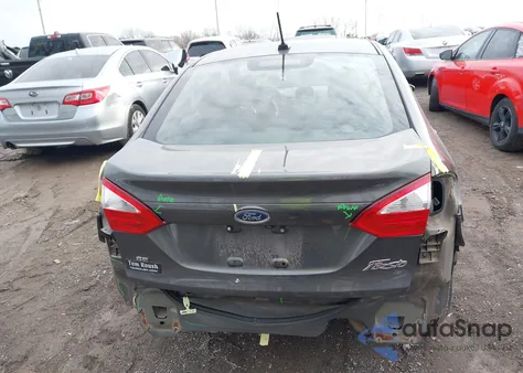 2019 Ford Fiesta Se z USA, uszkodzony, nr VIN 3FADP4BJ7KM111497